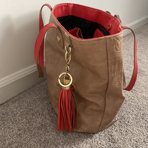 Steve Madden tote - Picture 2 of 6